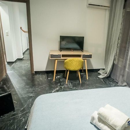 Explore Greece From Bright City Centre Apartment Chalkís Kültér fotó