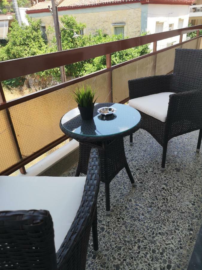 Explore Greece From Bright City Centre Apartment Chalkís Kültér fotó